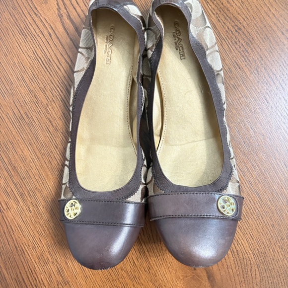 Coach Chelsea Ballet Flats - Tan & Brown , Size 10 - Picture 6 of 8